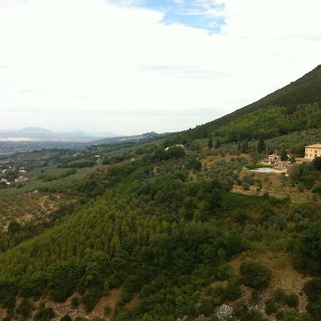 Agriturismo Villa Gabbiano Capodacqua  Bagian luar foto
