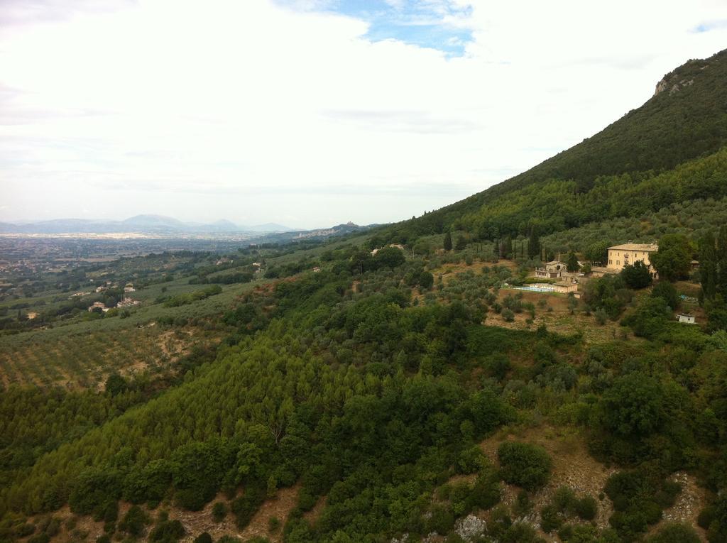 Agriturismo Villa Gabbiano Capodacqua  Bagian luar foto